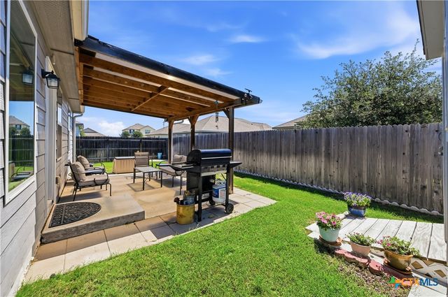 522 Sand Trail Street, New Braunfels, TX 78130
