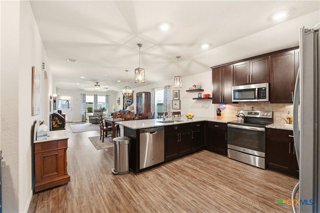 522 Sand Trail Street, New Braunfels, TX 78130