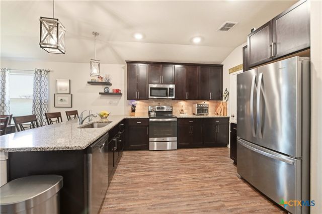 522 Sand Trail Street, New Braunfels, TX 78130