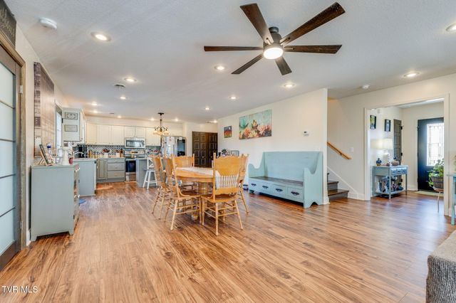 2054 Meadow Creek Lane, Jonesborough, TN 37659