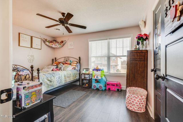 2054 Meadow Creek Lane, Jonesborough, TN 37659