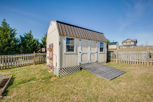 2054 Meadow Creek Lane, Jonesborough, TN 37659