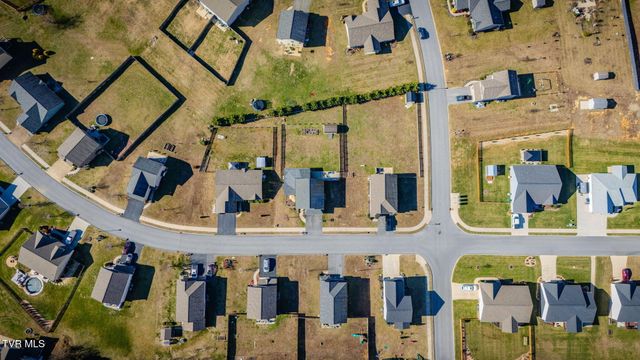 2054 Meadow Creek Lane, Jonesborough, TN 37659