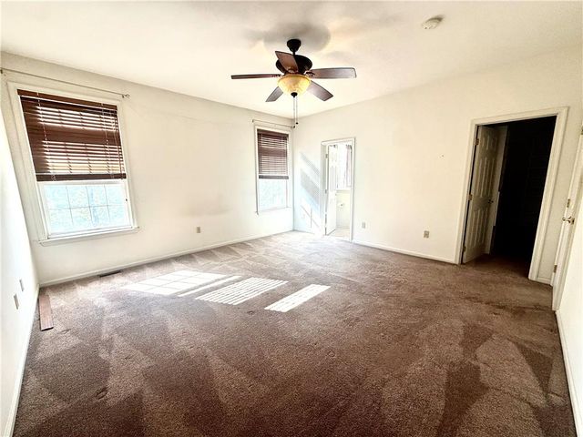 50 South Hillside Court, Easton, PA 18045