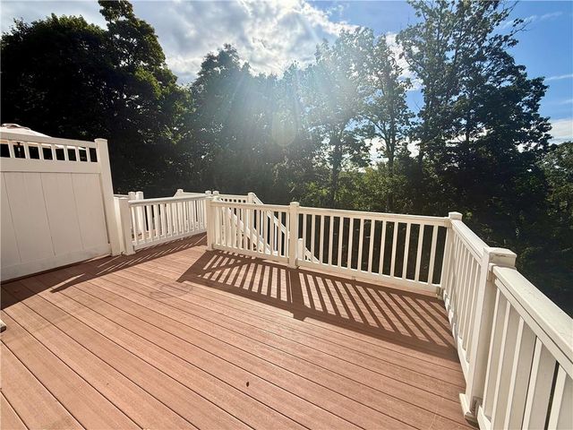 50 South Hillside Court, Easton, PA 18045
