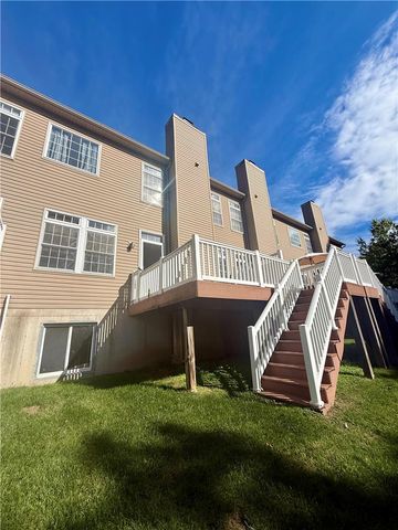 50 South Hillside Court, Easton, PA 18045