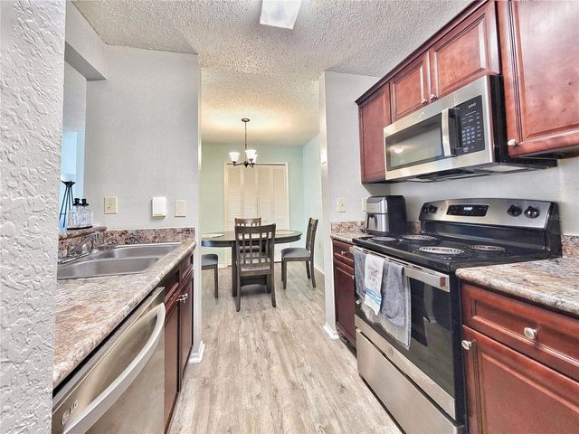 3705 SW 27TH STREET 316, Gainesville, FL 32608