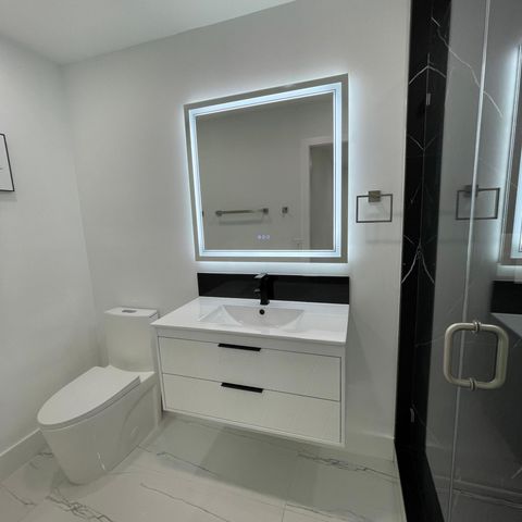 528 N Margaret Court, West Palm Beach, FL 33413
