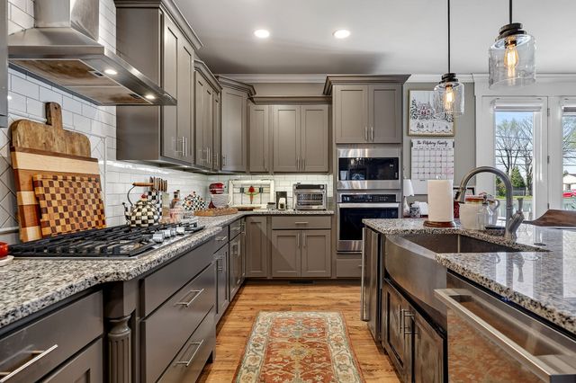 2109 Boxwood Cir, Cookeville, TN 38506