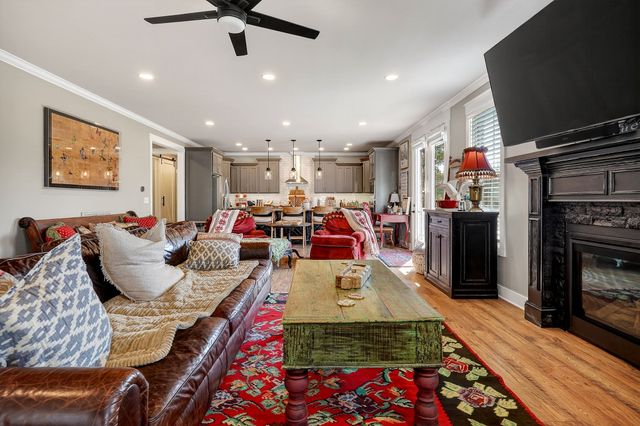 2109 Boxwood Cir, Cookeville, TN 38506