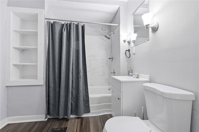 3632 Virginia Avenue, Kansas City, MO 64109