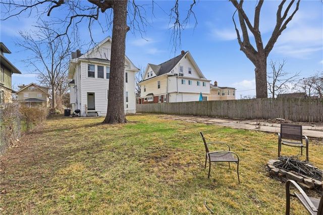 3632 Virginia Avenue, Kansas City, MO 64109