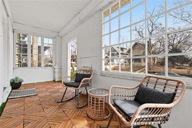 3632 Virginia Avenue, Kansas City, MO 64109