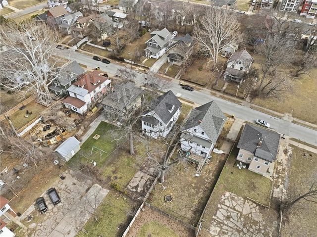 3632 Virginia Avenue, Kansas City, MO 64109