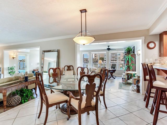 210 DOLPHIN POINT B, Clearwater Beach, FL 33767