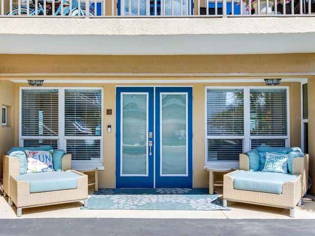 210 DOLPHIN POINT B, Clearwater Beach, FL 33767