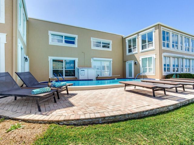 210 DOLPHIN POINT B, Clearwater Beach, FL 33767