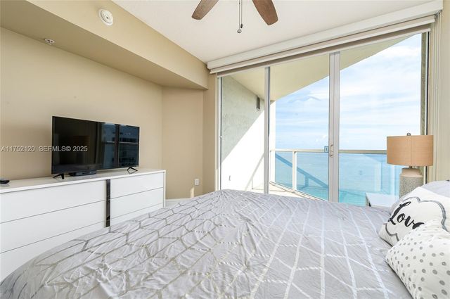 16699 Collins Avenue 3010, Sunny Isles Beach, FL 33160