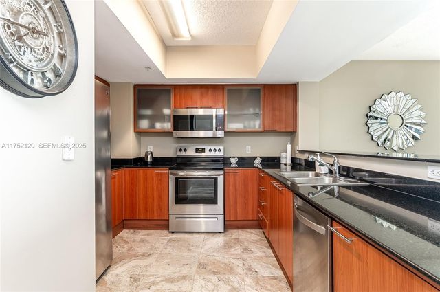 16699 Collins Avenue 3010, Sunny Isles Beach, FL 33160