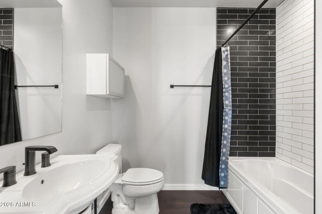 1 E LEXINGTON Avenue 503, Phoenix, AZ 85012