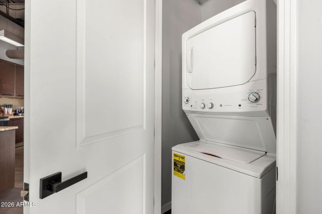 1 E LEXINGTON Avenue 503, Phoenix, AZ 85012