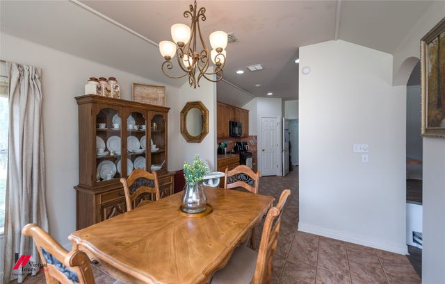 311 Columbia Circle, Bossier City, LA 71112