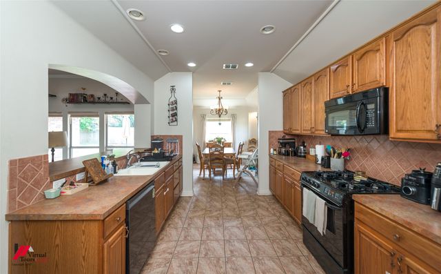 311 Columbia Circle, Bossier City, LA 71112