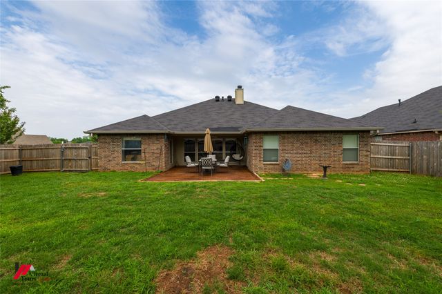 311 Columbia Circle, Bossier City, LA 71112