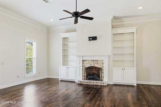 211 Wellington Way, Brandon, MS 39047