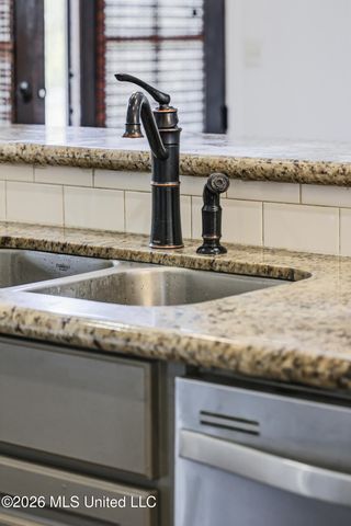 211 Wellington Way, Brandon, MS 39047