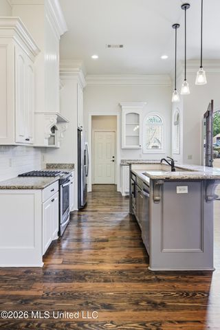 211 Wellington Way, Brandon, MS 39047