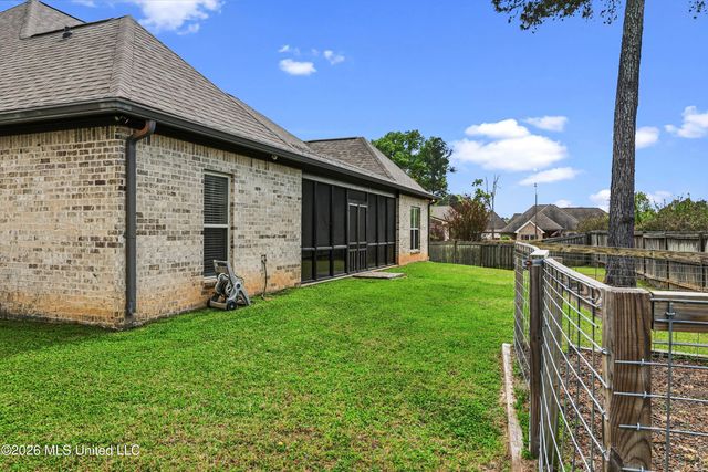 211 Wellington Way, Brandon, MS 39047