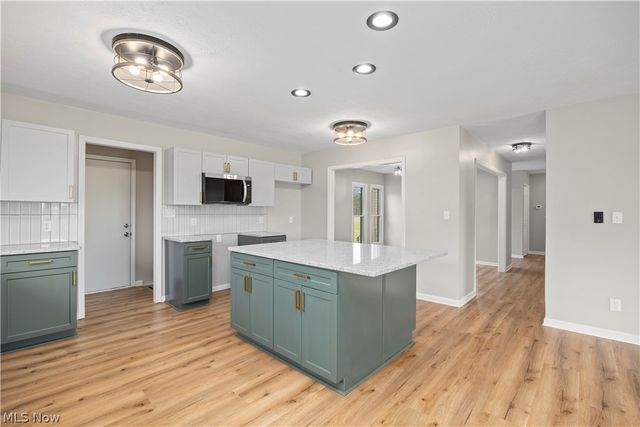 36220 Neff Road, Grafton, OH 44044