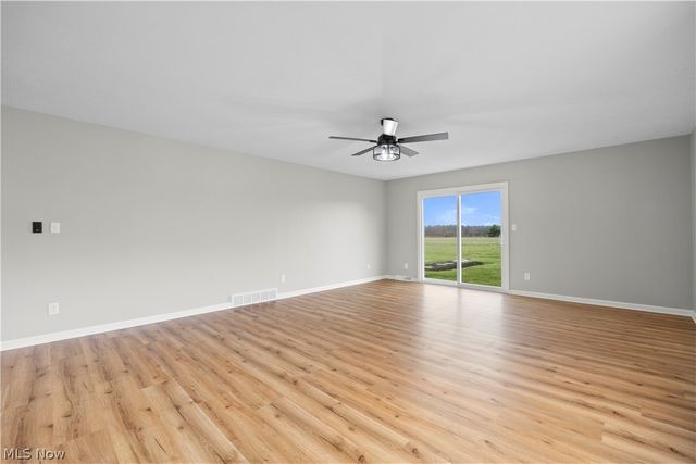 36220 Neff Road, Grafton, OH 44044