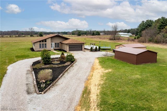 36220 Neff Road, Grafton, OH 44044