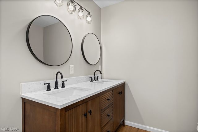 36220 Neff Road, Grafton, OH 44044