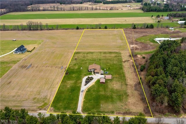 36220 Neff Road, Grafton, OH 44044