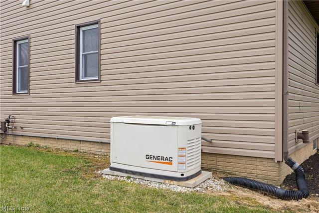 36220 Neff Road, Grafton, OH 44044