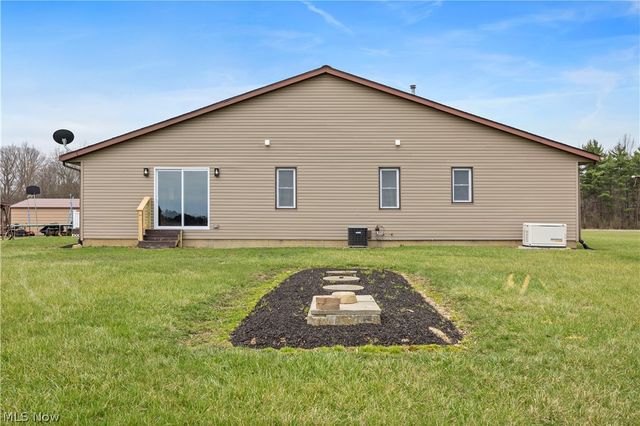 36220 Neff Road, Grafton, OH 44044