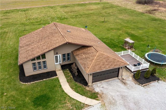 36220 Neff Road, Grafton, OH 44044