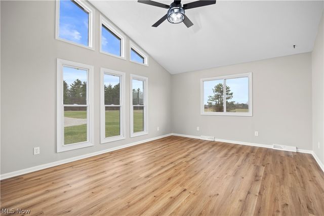 36220 Neff Road, Grafton, OH 44044