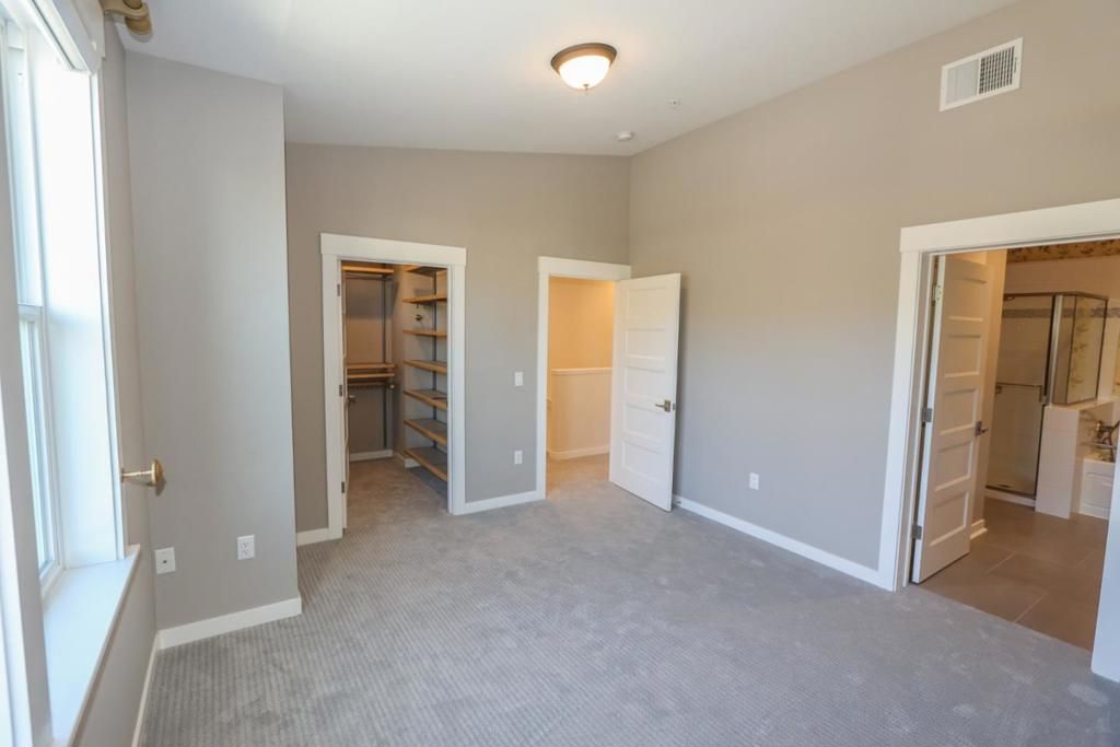 Image 17 of property listing at 450 Granite Way, Aptos, CA 95003