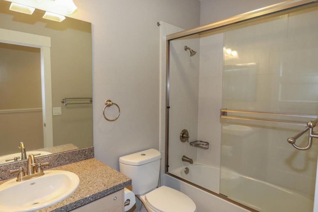 Image 25 of property listing at 450 Granite Way, Aptos, CA 95003