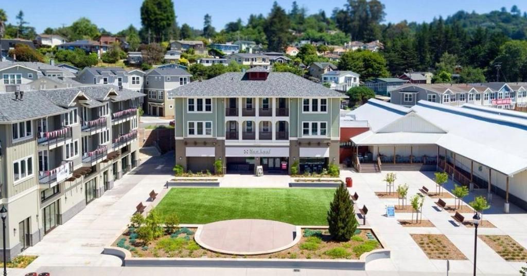 Image 38 of property listing at 450 Granite Way, Aptos, CA 95003