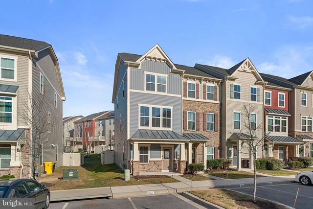 562 WHITE OAK DR, Glen Burnie, MD 21060