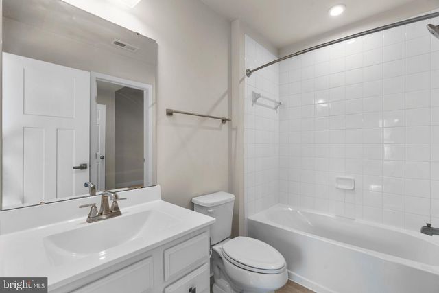 562 WHITE OAK DR, Glen Burnie, MD 21060