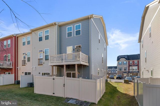 562 WHITE OAK DR, Glen Burnie, MD 21060