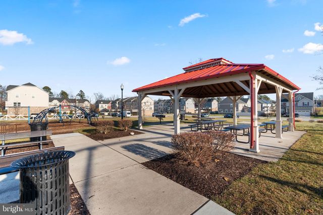 562 WHITE OAK DR, Glen Burnie, MD 21060