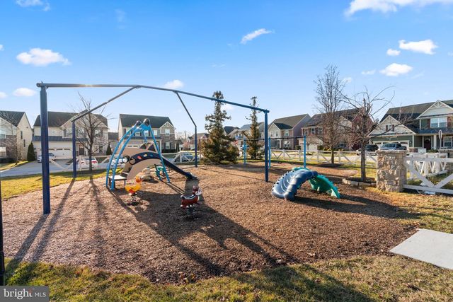 562 WHITE OAK DR, Glen Burnie, MD 21060