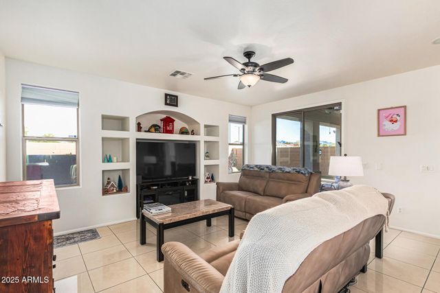 29724 W WHITTON Avenue, Buckeye, AZ 85396